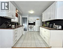 66 CHALMERS Street S - 15