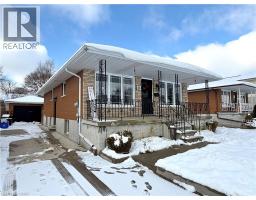 66 CHALMERS Street S - 2