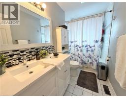 66 CHALMERS Street S - 25