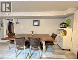 66 CHALMERS Street S - 37