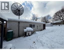 66 CHALMERS Street S - 43