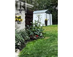 66 CHALMERS Street S - 50