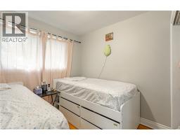 1235 TOUKAY Crescent - 12