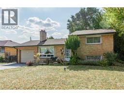 1235 TOUKAY Crescent - 3