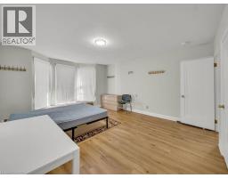 860 VINE Street - 18