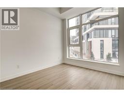 25 WELLINGTON Street S UnitNo. 210 - 10