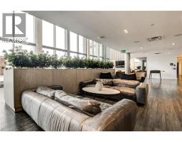 25 WELLINGTON Street S UnitNo. 210 - 22