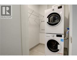 25 WELLINGTON Street S UnitNo. 210 - 6