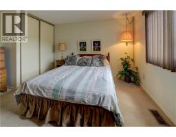 493 BEECHWOOD Drive UnitNo. 4 - 21