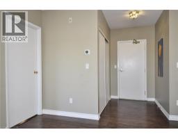 345 BRIARMEADOW Drive UnitNo. 302 - 7