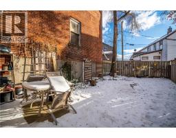 18 KING Street UnitNo. A&B - 24