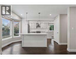 368 CAVENDISH Drive - 10