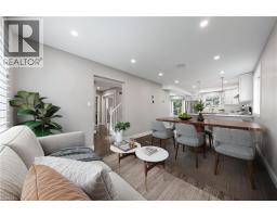 368 CAVENDISH Drive - 13