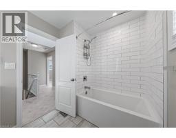 368 CAVENDISH Drive - 33