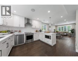 368 CAVENDISH Drive - 9