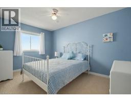 36 FREURE Drive - 32