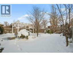 36 FREURE Drive - 47