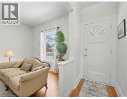 11 WELLS Avenue - 12