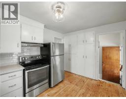 11 WELLS Avenue - 23