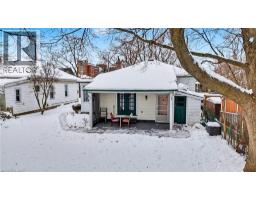 11 WELLS Avenue - 36