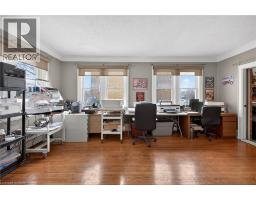 66 KING Street E - 20