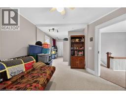 66 KING Street E - 24