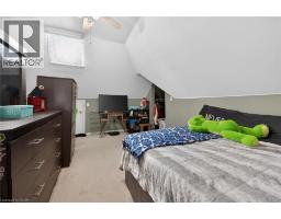 66 KING Street E - 31