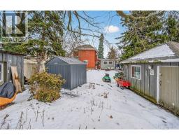 66 KING Street E - 39