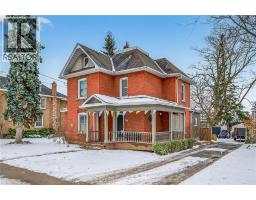 66 KING Street E - 40