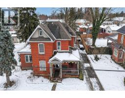 66 KING Street E - 42