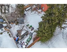 66 KING Street E - 46