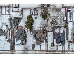 66 KING Street E - 49