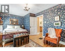 230 GRAHAM Street - 14