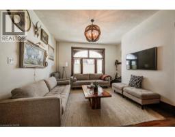 350 QUEEN Street S - 14