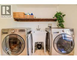 350 QUEEN Street S - 31