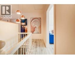 350 QUEEN Street S - 32