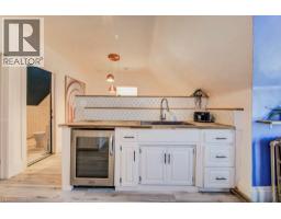 350 QUEEN Street S - 39