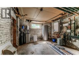 350 QUEEN Street S - 43