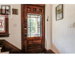 350 QUEEN Street S - 6