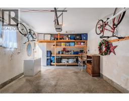 26 DOUGLAS Avenue - 46