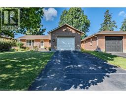 26 DOUGLAS Avenue - 48