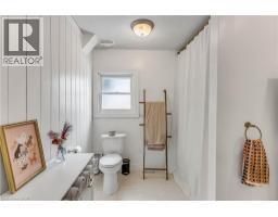 50 WELLINGTON Street - 10