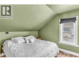 50 WELLINGTON Street - 25