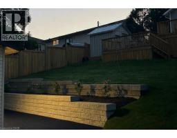 50 WELLINGTON Street - 42