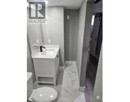 78 WOODBERRY Crescent - 42