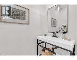 610 ROCK POINT Crescent - 16