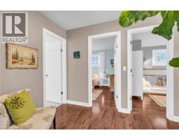 610 ROCK POINT Crescent - 20