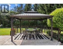 2 DRESDEN Drive - 40