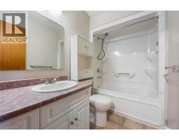 10 MONTCLAIR Crescent UnitNo. 5 - 18