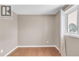 28 RIDGEWAY Crescent - 26